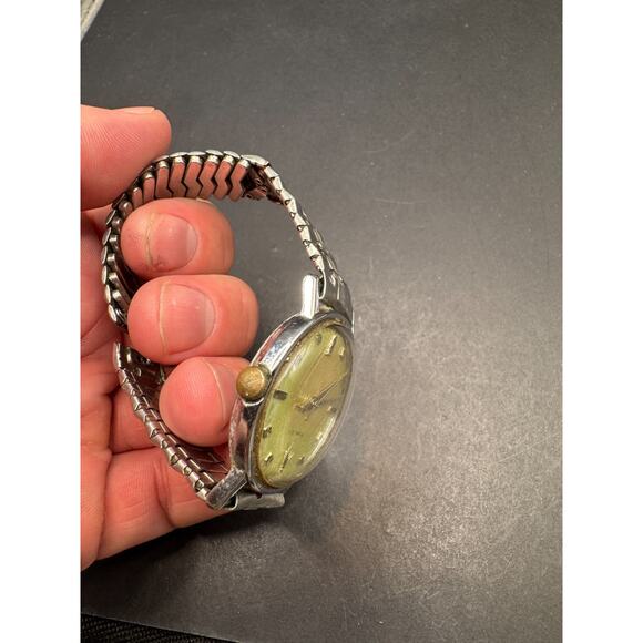 Vintage Timex Mechanical 160502471 Mercury Manual Silver Tone Chrome Plated - Picture 8 of 12